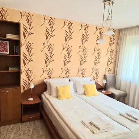Lejlighed Yantra 3br Apartment-апартамент янтра център