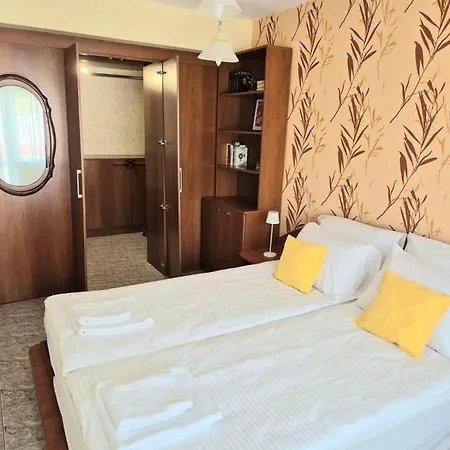 Lejlighed Yantra 3br Apartment-апартамент янтра център *