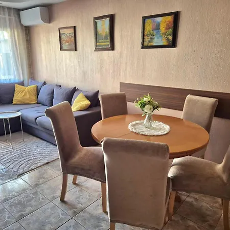 Lejlighed Yantra 3br Apartment-апартамент янтра център *